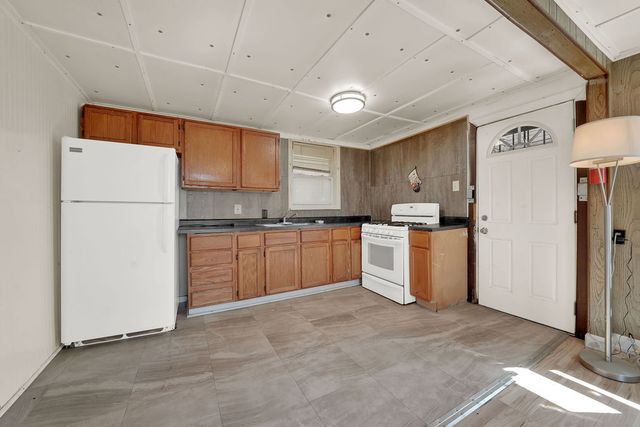 6217 S Claremont Avenue, Chicago, IL 60636