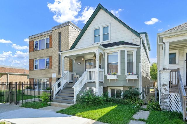 6217 S Claremont Avenue, Chicago, IL 60636