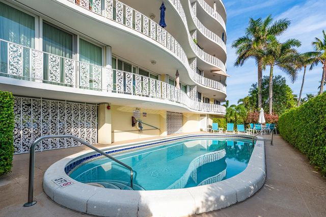 227 Australian Avenue 2c, Palm Beach, FL 33480