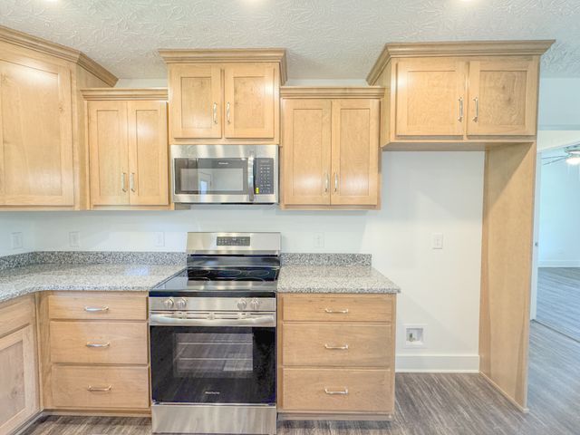 944 Wartrace Hwy, Pleasant Shade, TN 37145