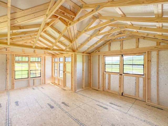 944 Wartrace Hwy, Pleasant Shade, TN 37145