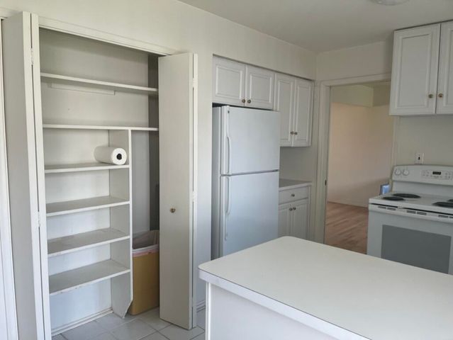 21377 Concord Street, Southfield, MI 48076