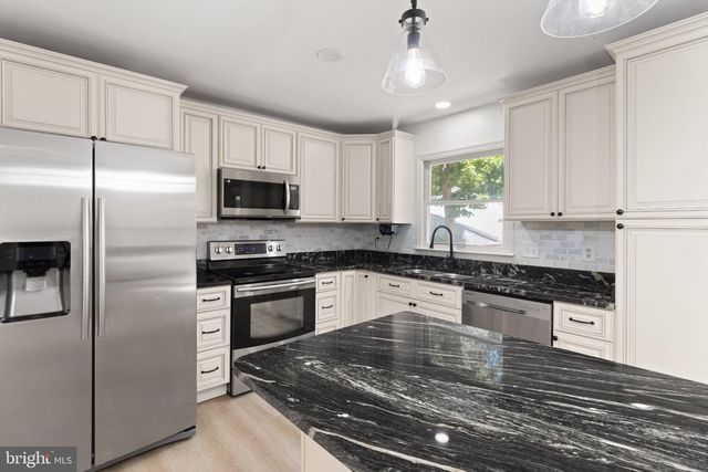 12982 ORLEANS ST, Woodbridge, VA 22192