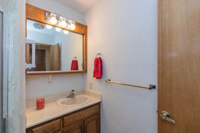 3501 E HASTINGS Avenue, Amarillo, TX 79108