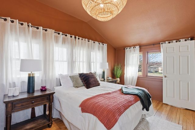 329 S Clifton Ave, Wichita, KS 67218