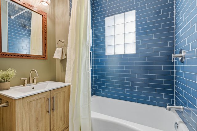 329 S Clifton Ave, Wichita, KS 67218