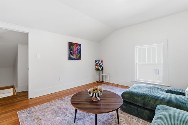 329 S Clifton Ave, Wichita, KS 67218