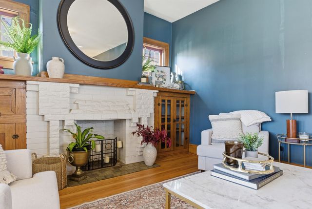 329 S Clifton Ave, Wichita, KS 67218