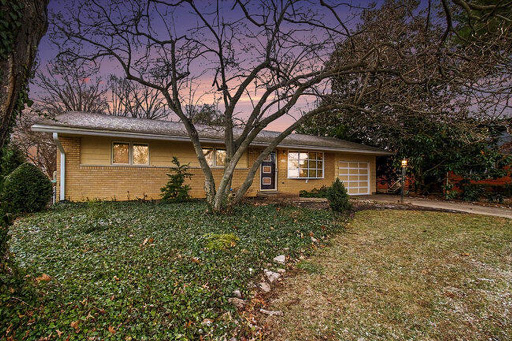 923 Kenridge Drive, Villa Hills, KY 41017