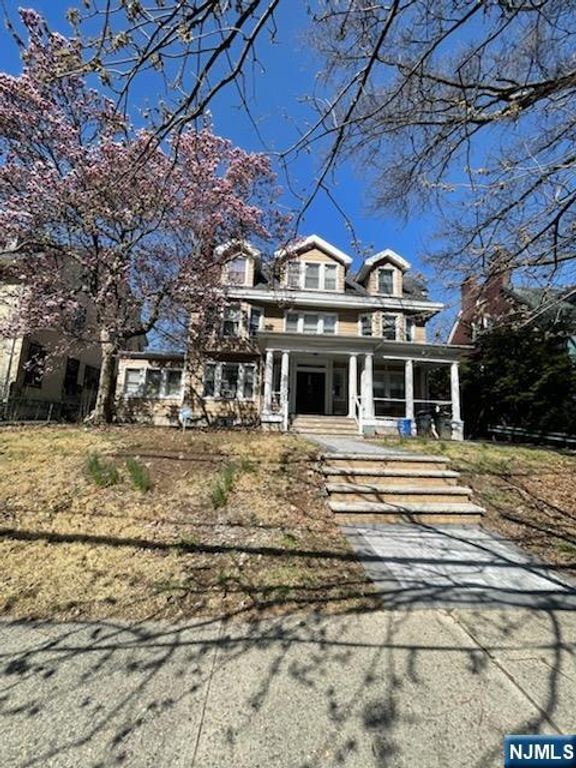 554-558 Mt Prospect Avenue, Newark, NJ 07104