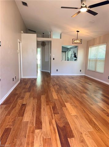 3307 Rosinka CT 33, Naples, FL 34112