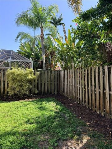 3307 Rosinka CT 33, Naples, FL 34112