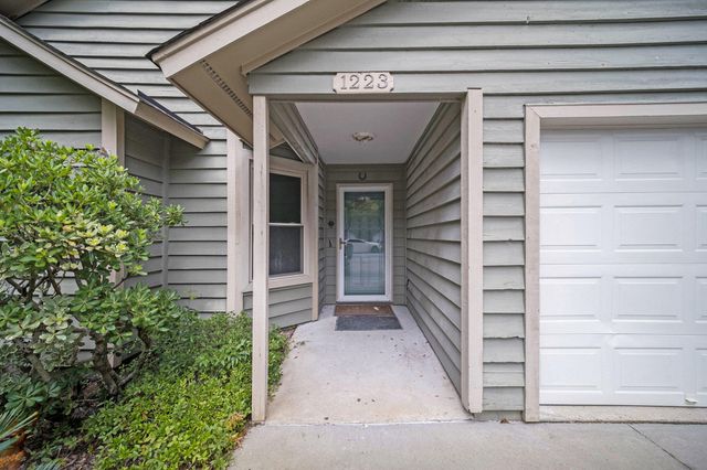 1223 Lake Mallard Boulevard, Mount Pleasant, SC 29464