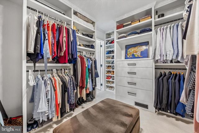 872 ROSCOMMON RD, Bryn Mawr, PA 19010