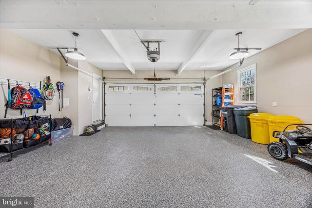 872 ROSCOMMON RD, Bryn Mawr, PA 19010