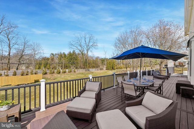 872 ROSCOMMON RD, Bryn Mawr, PA 19010