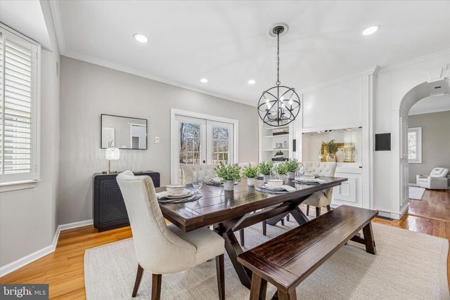 872 ROSCOMMON RD, Bryn Mawr, PA 19010