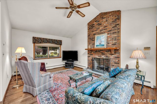 2 Sachem Drive, Cromwell, CT 06416