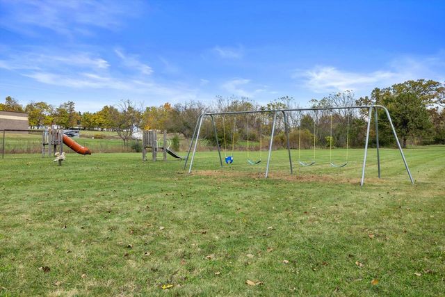 1455 Greenfield AVENUE, Burlington, WI 53105