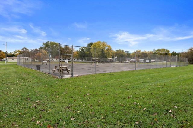 1455 Greenfield AVENUE, Burlington, WI 53105