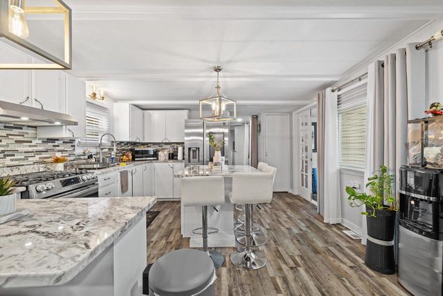 1455 Greenfield AVENUE, Burlington, WI 53105