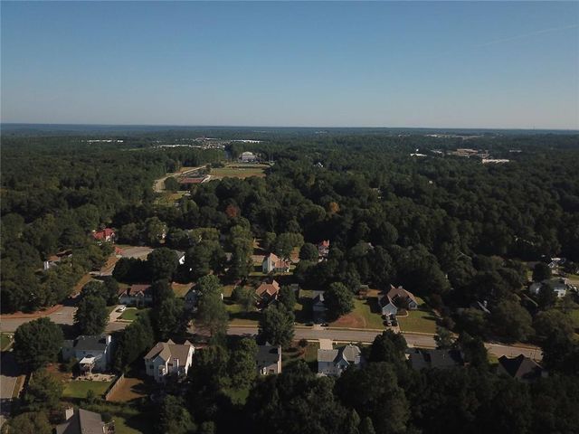 661 Michael Circle, Monroe, GA 30655