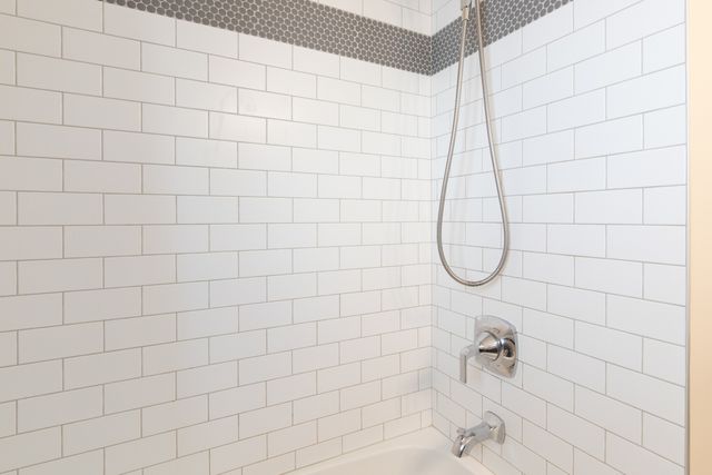 101 N Pine Street, Mount Prospect, IL 60056