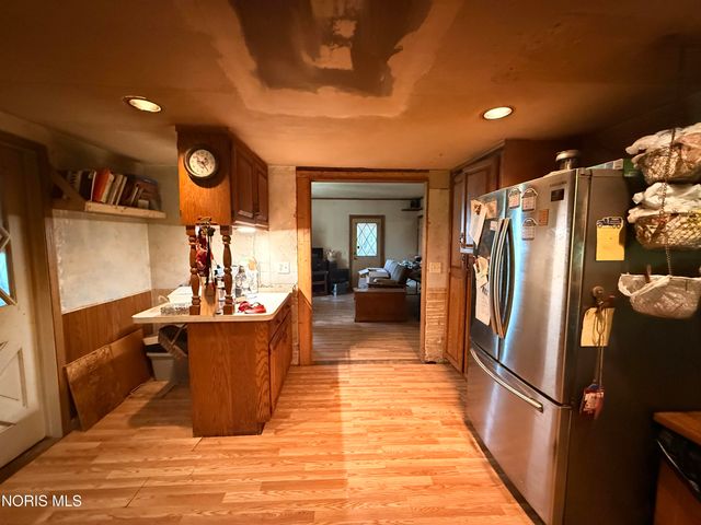 11519 Prov Neap Swan Road, Grand Rapids, OH 43522