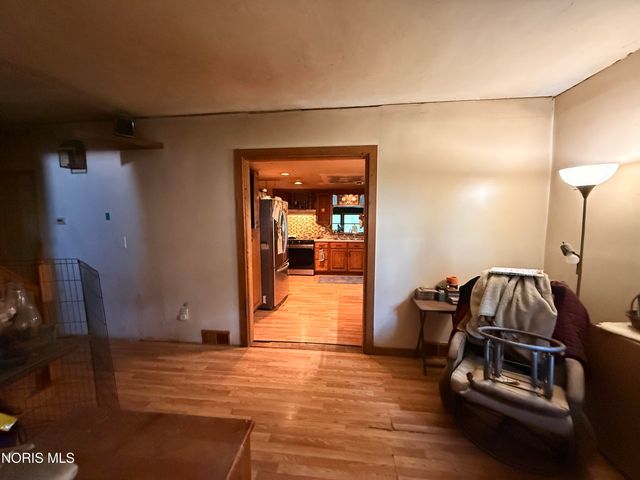 11519 Prov Neap Swan Road, Grand Rapids, OH 43522