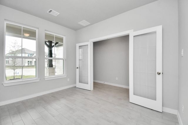 11807 Royal Willow Lane, Houston, TX 77066
