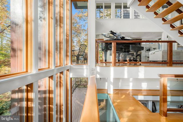 2807 CHESTERFIELD PL NW, Washington, DC 20008