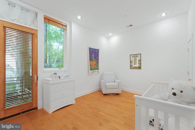 2807 CHESTERFIELD PL NW, Washington, DC 20008