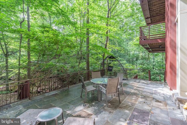 2807 CHESTERFIELD PL NW, Washington, DC 20008