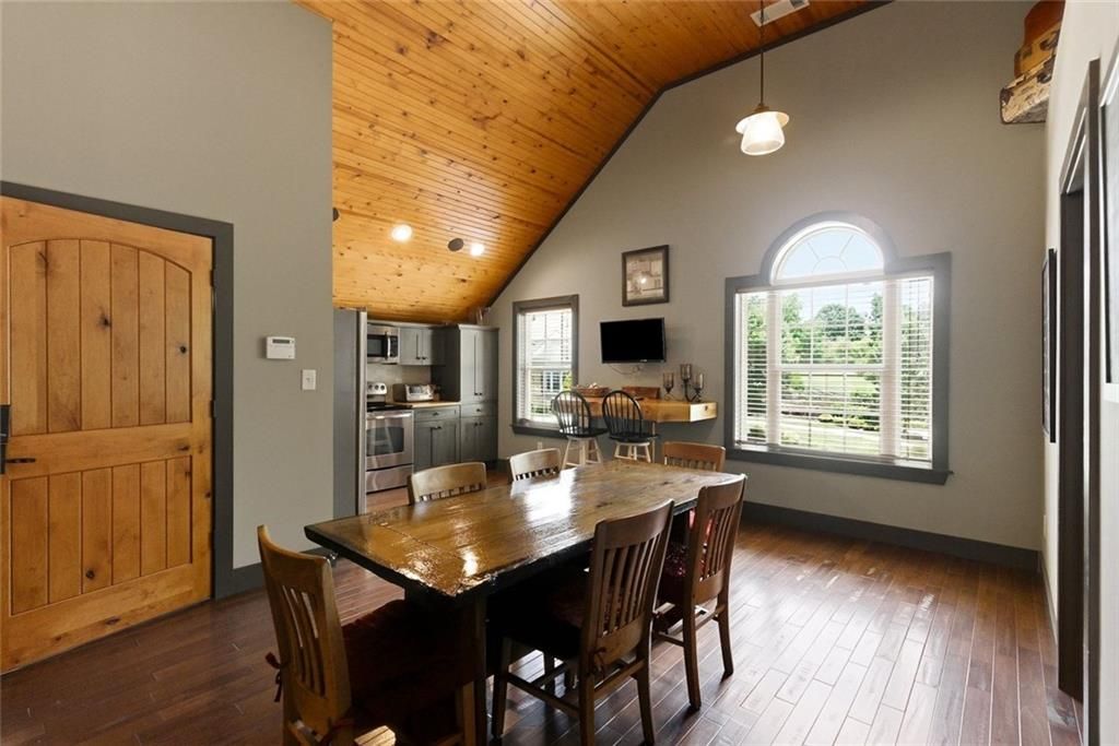 Image 127 of property listing at 5135 Howard Road, Cumming, GA 30040