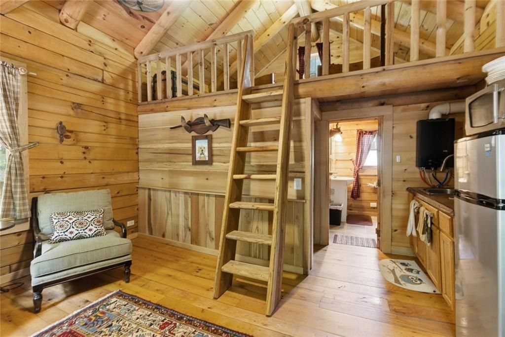 Image 138 of property listing at 5135 Howard Road, Cumming, GA 30040