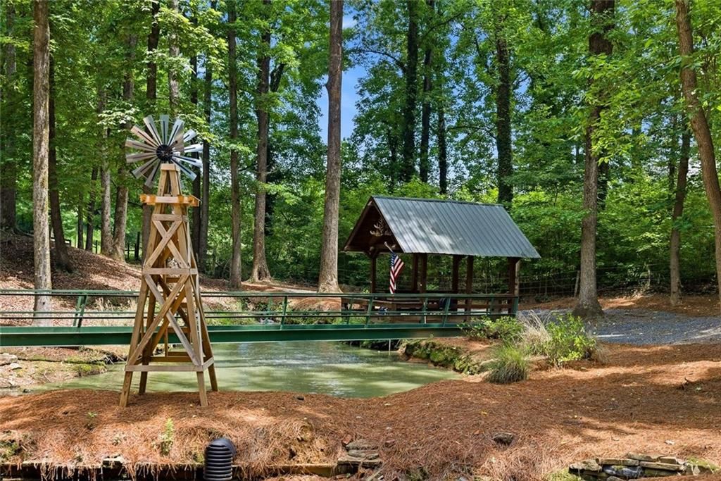 Image 155 of property listing at 5135 Howard Road, Cumming, GA 30040