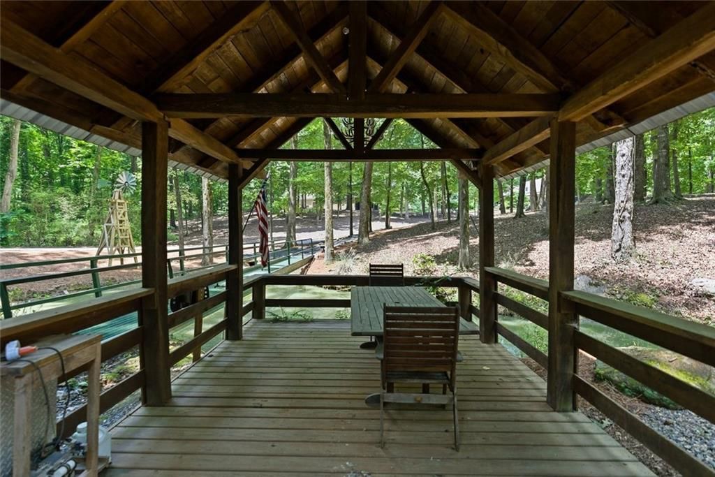 Image 157 of property listing at 5135 Howard Road, Cumming, GA 30040