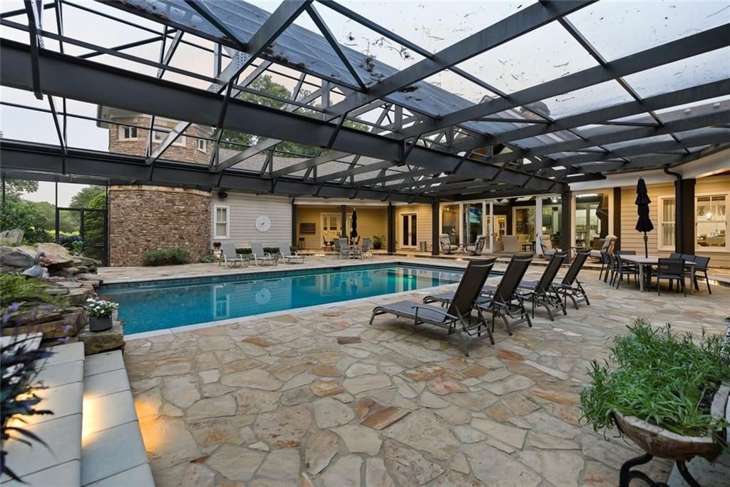 Image 184 of property listing at 5135 Howard Road, Cumming, GA 30040