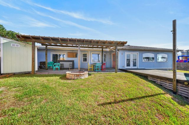111 Caribbean Drive, Corpus Christi, TX 78418