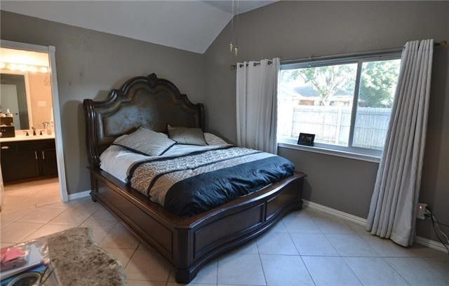 4108 Goodnight Circle, Haltom City, TX 76137