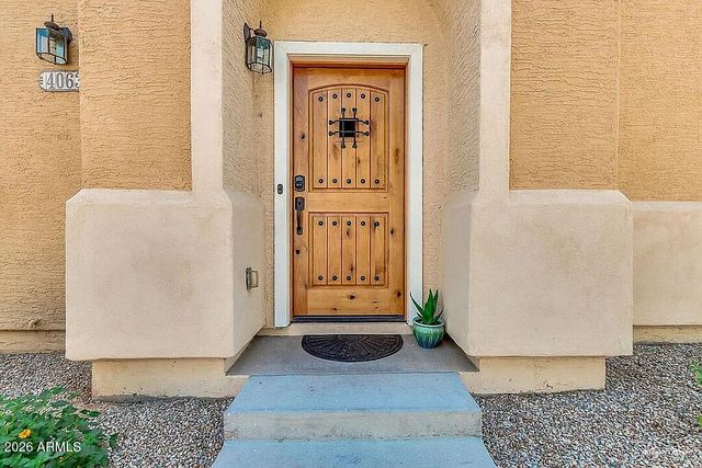 4063 E WINDSOR Drive, Gilbert, AZ 85296