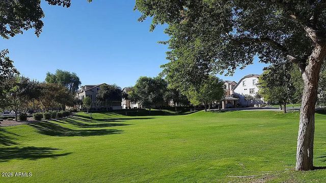 4063 E WINDSOR Drive, Gilbert, AZ 85296