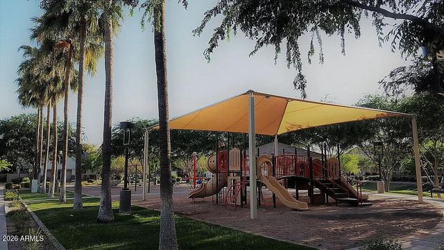 4063 E WINDSOR Drive, Gilbert, AZ 85296