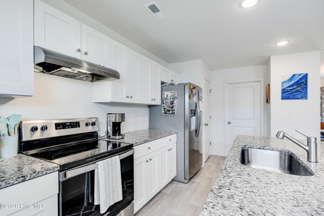 950 Pine Needles Road, Boiling Spring Lakes, NC 28461