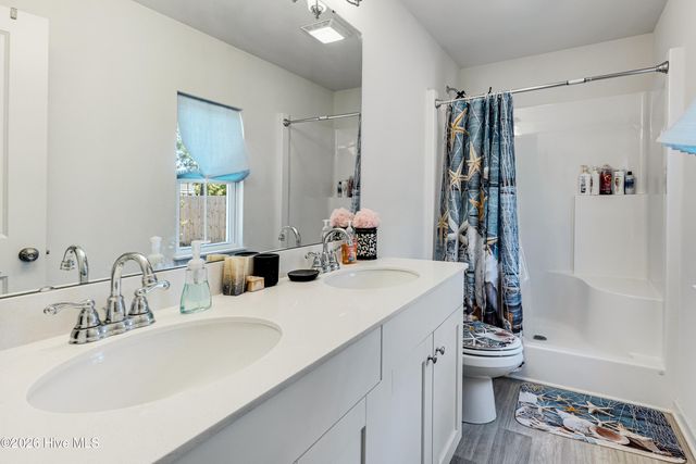 950 Pine Needles Road, Boiling Spring Lakes, NC 28461