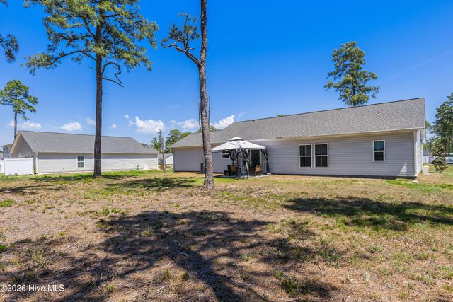 950 Pine Needles Road, Boiling Spring Lakes, NC 28461