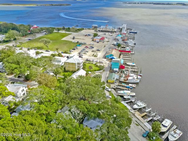 950 Pine Needles Road, Boiling Spring Lakes, NC 28461