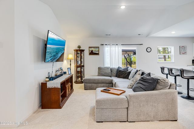 950 Pine Needles Road, Boiling Spring Lakes, NC 28461