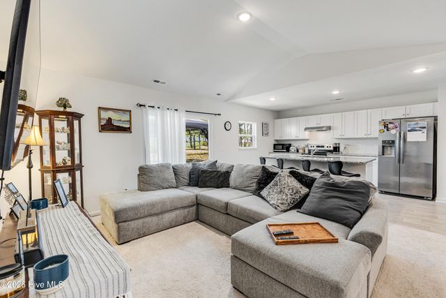 950 Pine Needles Road, Boiling Spring Lakes, NC 28461