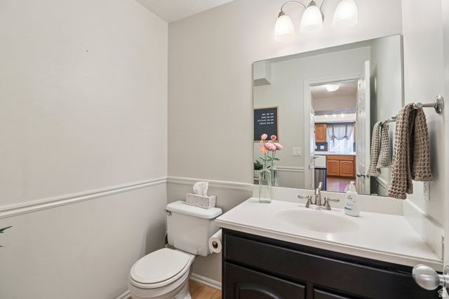 1107 W 450 S, Layton, UT 84041